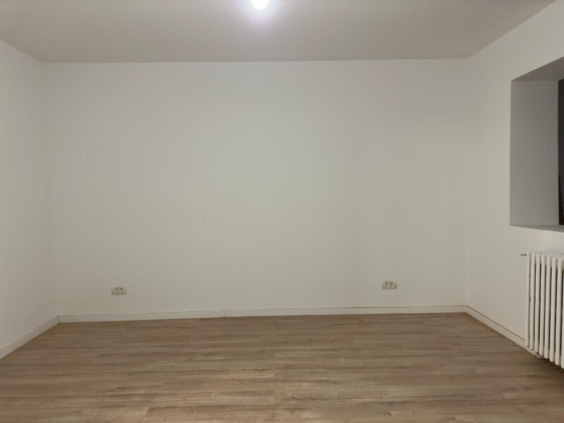 Titan, pe Stelian Mihale intersectie Postavarul,