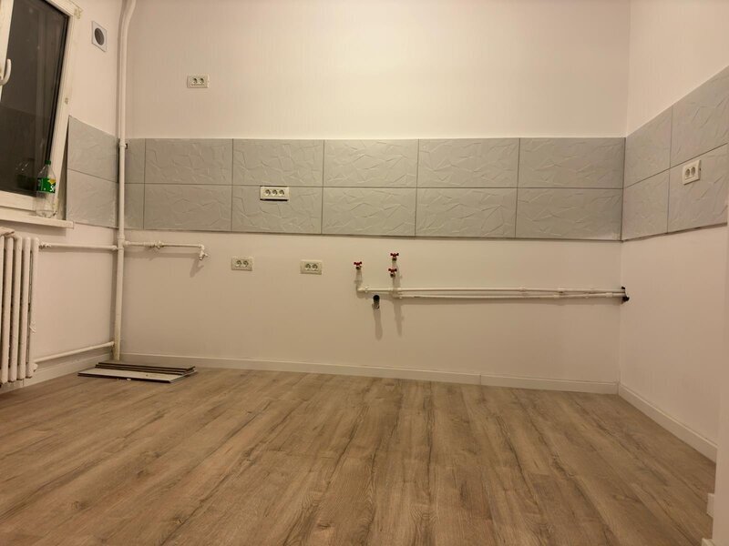 Titan, pe Stelian Mihale intersectie Postavarul,